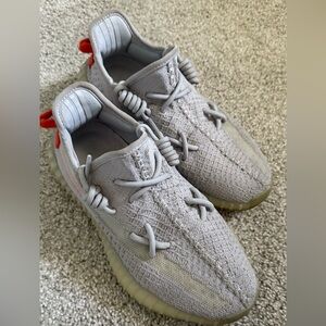 Authentic adidas Yeezy Boost 350 V2 “Tail Light”